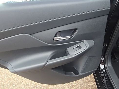 New 2026 Nissan Sentra SV w/ SV Convenience Package FWD image 27