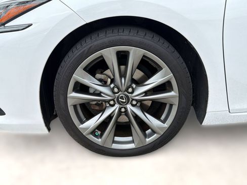 Used 2019 Lexus ES 350 F Sport w/ Accessory Package 2 FWD image 12