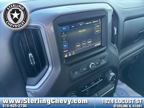 Used 2019 Chevrolet Silverado 1500 Custom Trail Boss image 18