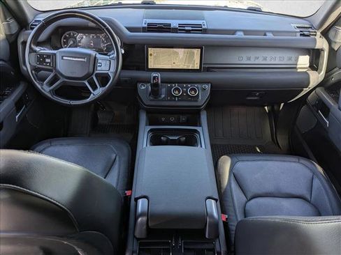 Used 2023 Land Rover Defender 110 X-Dynamic SE image 18