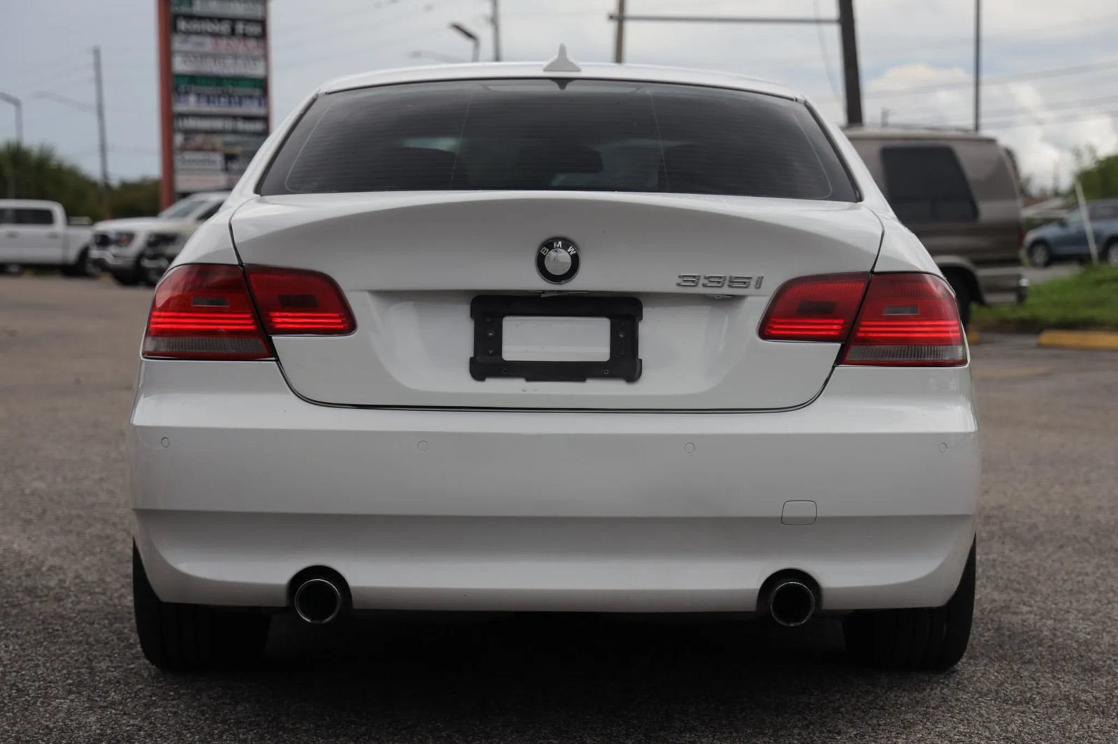 Used 2008 BMW 335i Coupe RWD image 4