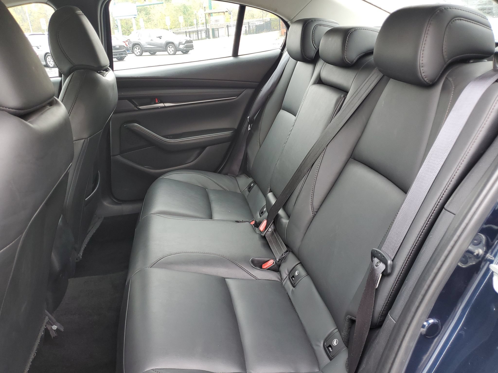 Used 2024 MAZDA MAZDA3 s FWD image 25