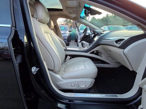 Used 2016 Lincoln MKZ AWD w/ Technology Package image 41