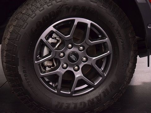 Used 2024 Ford Ranger XLT w/ Technology Package image 11