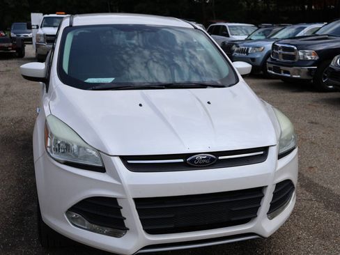 Used 2013 Ford Escape SE AWD/4WD image 2