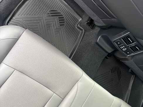 New 2026 Subaru Outback Limited XT image 36