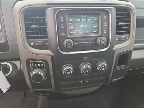 Certified 2019 RAM 1500 Tradesman w/ Popular Equipment Group RWD image 21