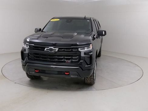 Used 2022 Chevrolet Silverado 1500 LT Trail Boss w/ Convenience Package II image 8