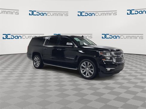 Used 2016 Chevrolet Suburban LTZ image 2