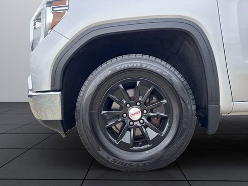 Used 2019 GMC Sierra 1500 SLE w/ SLE Value Package image 22