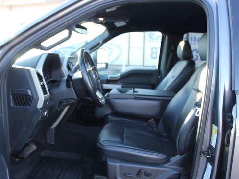 Used 2022 Ford F250 Lariat w/ Lariat Value Package AWD/4WD image 24