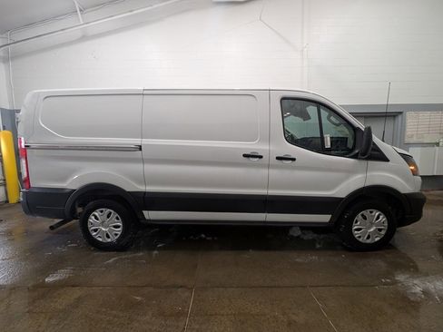 New 2025 Ford Transit 150 Low Roof image 5