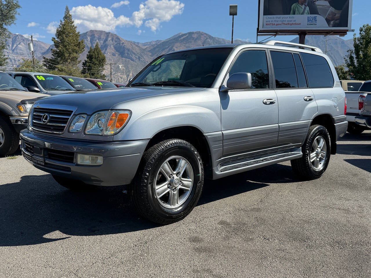 Used 2004 Lexus LX 470 4WD image 56