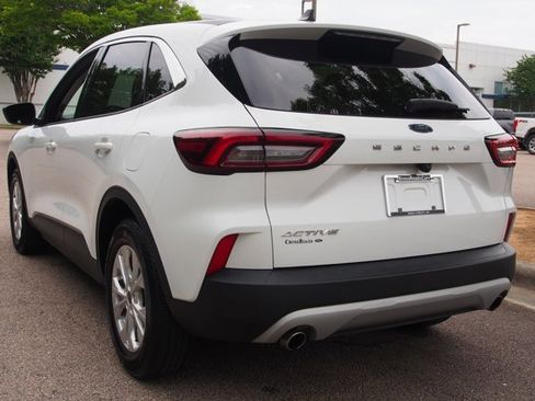 Certified 2023 Ford Escape Active FWD image 5