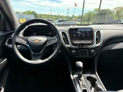 Certified 2022 Chevrolet Equinox Premier AWD/4WD image 24