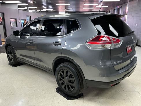 Used 2016 Nissan Rogue S AWD/4WD image 4