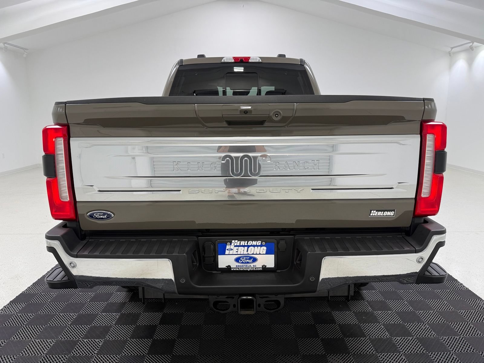 Used 2026 Ford F250 King Ranch w/ Chrome Package AWD/4WD image 6
