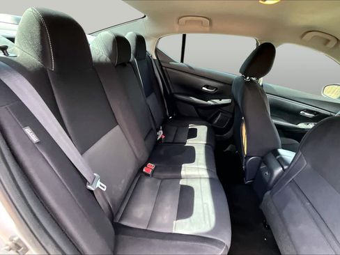 Used 2020 Nissan Sentra SV FWD image 20