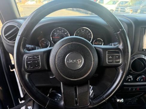 Used 2015 Jeep Wrangler Sport w/ Quick Order Package 24S AWD/4WD image 12