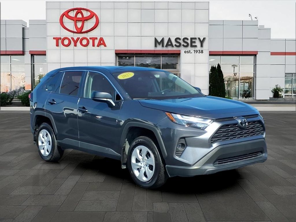 Used 2025 Toyota RAV4 LE FWD image 1