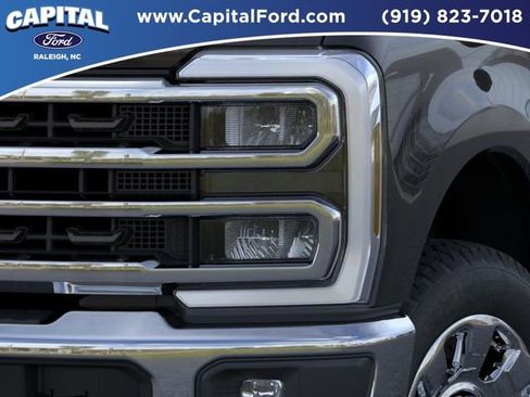 New 2026 Ford F250 King Ranch w/ Chrome Package AWD/4WD image 18