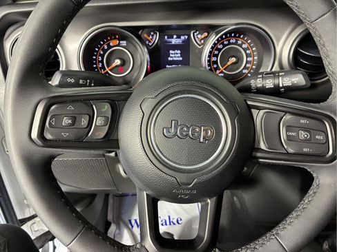 Used 2023 Jeep Wrangler Unlimited Sport AWD/4WD image 70