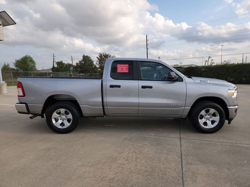 Used 2024 RAM 1500 Lone Star image 4