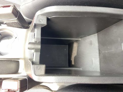 Used 2019 Ford Fiesta SE FWD image 27