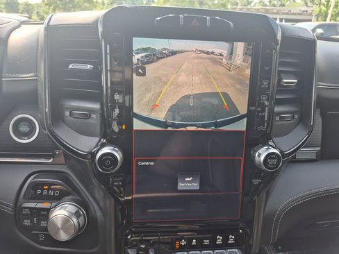 Used 2023 RAM 1500 Limited AWD/4WD image 29