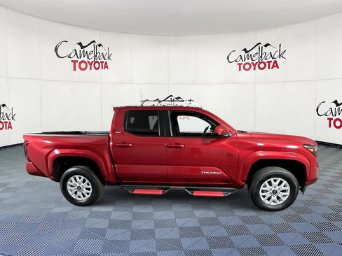 Used 2025 Toyota Tacoma SR5 AWD/4WD image 8