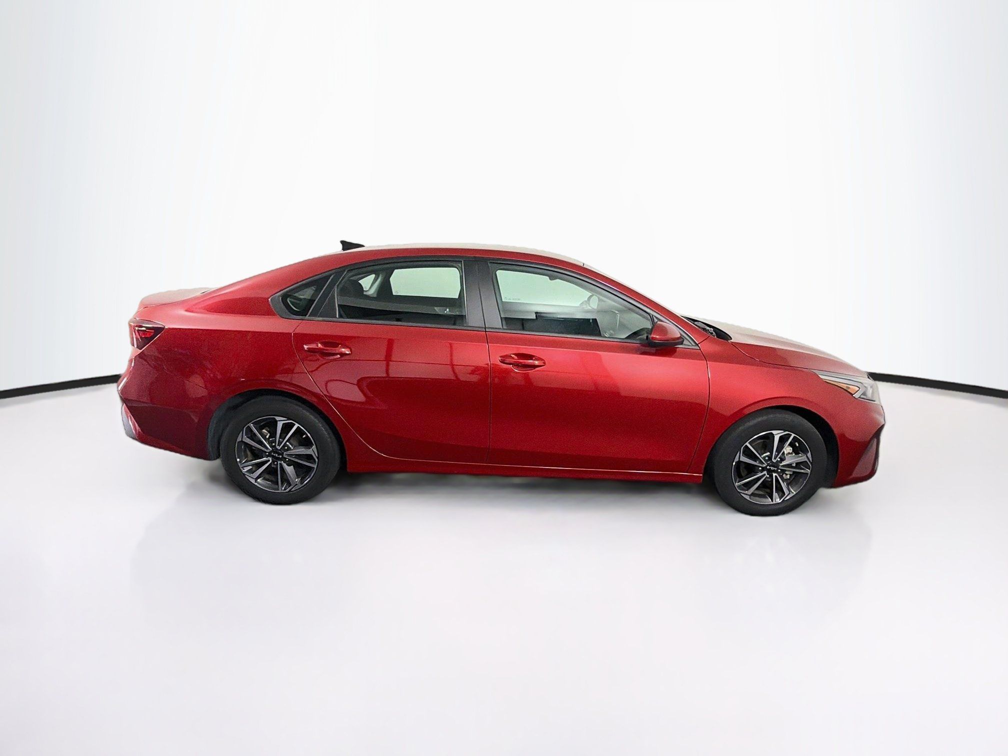 Used 2024 Kia Forte LXS FWD image 10