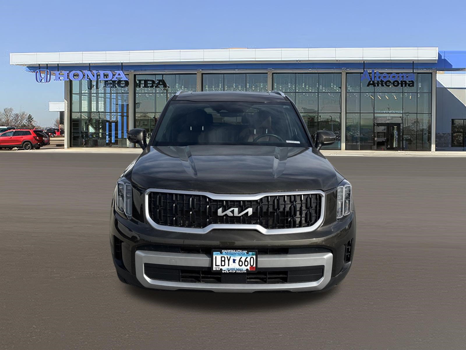 Used 2024 Kia Telluride EX w/ EX Captain's Chair Package AWD/4WD image 8