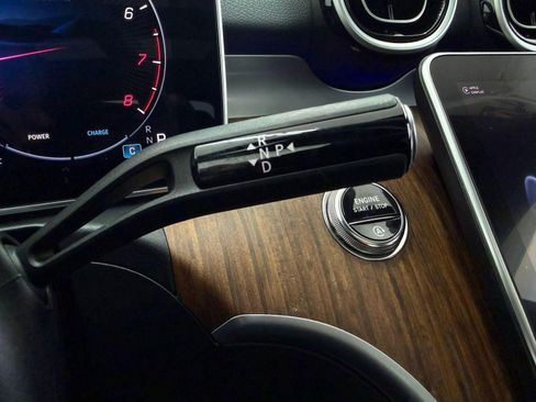 Certified 2025 Mercedes-Benz C 300 Sedan image 17