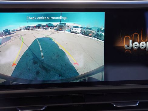 Certified 2025 Jeep Wrangler Unlimited Sahara w/ Safety Group image 33