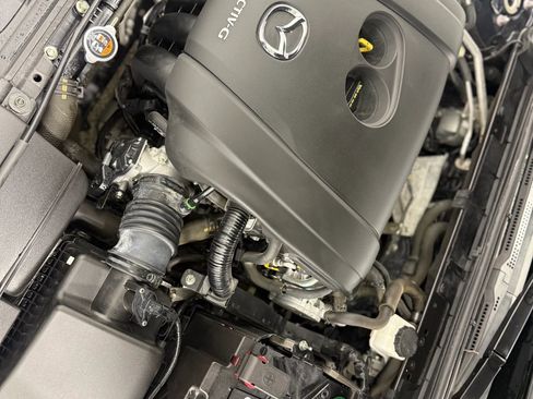 Used 2021 MAZDA MAZDA3 s image 38