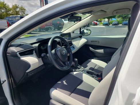 Used 2026 Toyota Corolla LE image 19