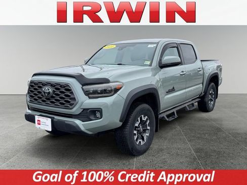 Used 2022 Toyota Tacoma TRD Off-Road w/ Technology Package image 1