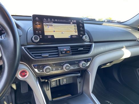 Used 2020 Honda Accord Touring image 39