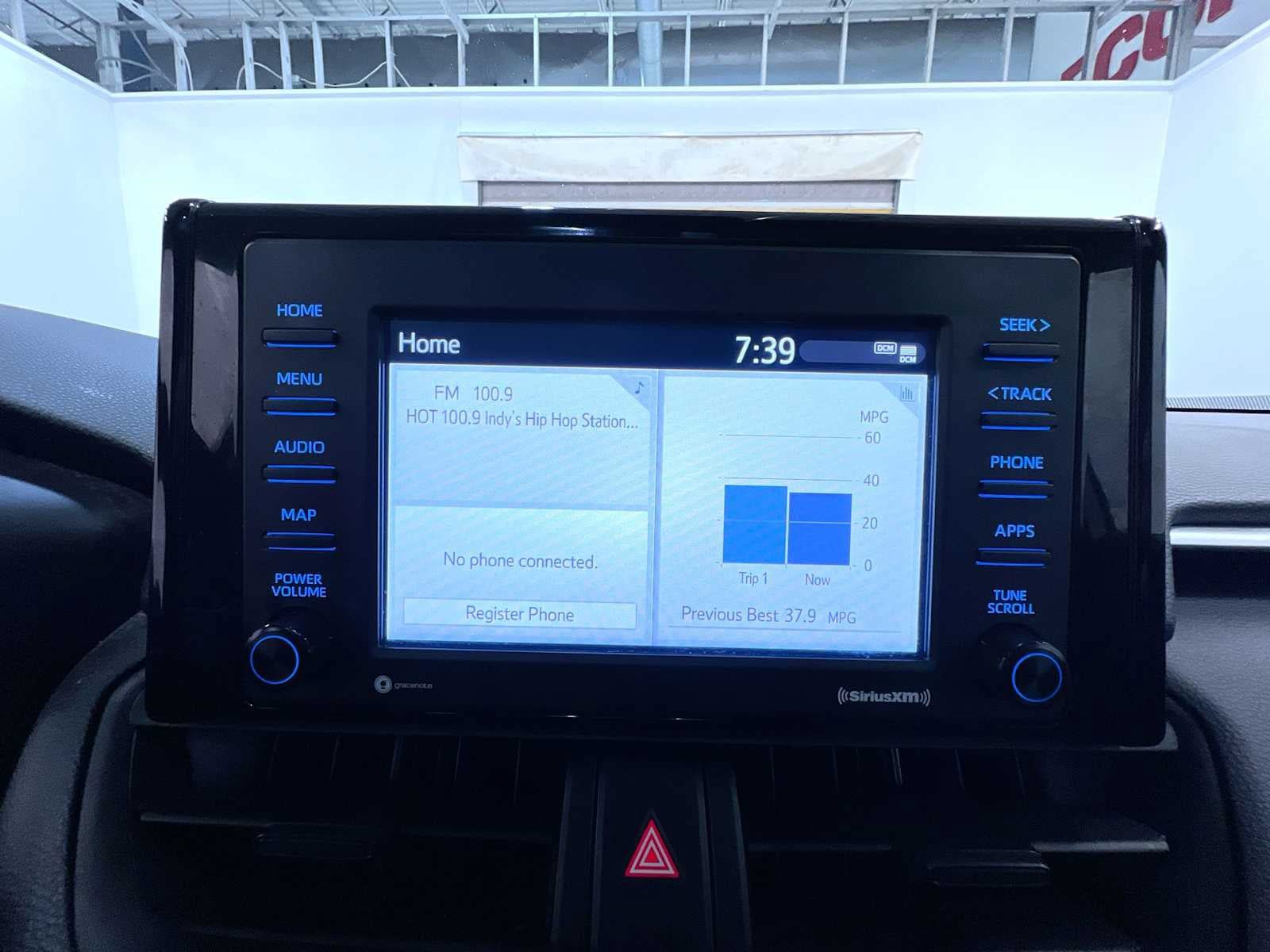 Used 2022 Toyota RAV4 XLE w/ Convenience Package AWD/4WD image 24