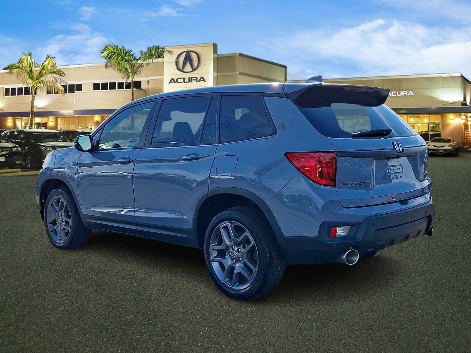 Used 2023 Honda Passport EX-L image 4