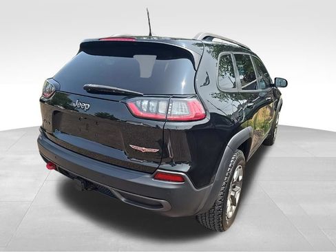 Used 2019 Jeep Cherokee Trailhawk w/ Cold Weather Group AWD/4WD image 12