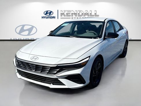 New 2026 Hyundai Elantra Sport FWD image 3
