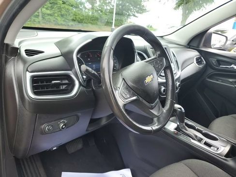 Used 2019 Chevrolet Equinox LT FWD image 19