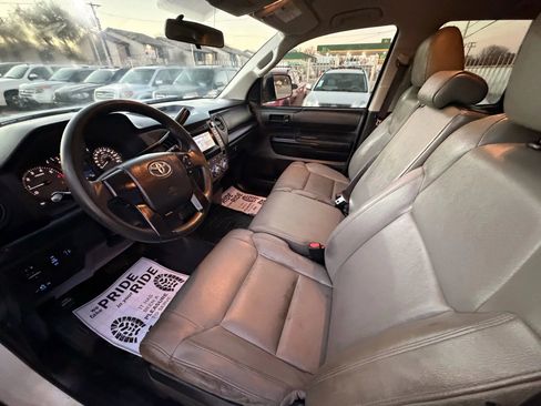 Used 2016 Toyota Tundra SR image 26