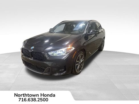 Used 2022 BMW X2 M35i w/ Premium Package image 5