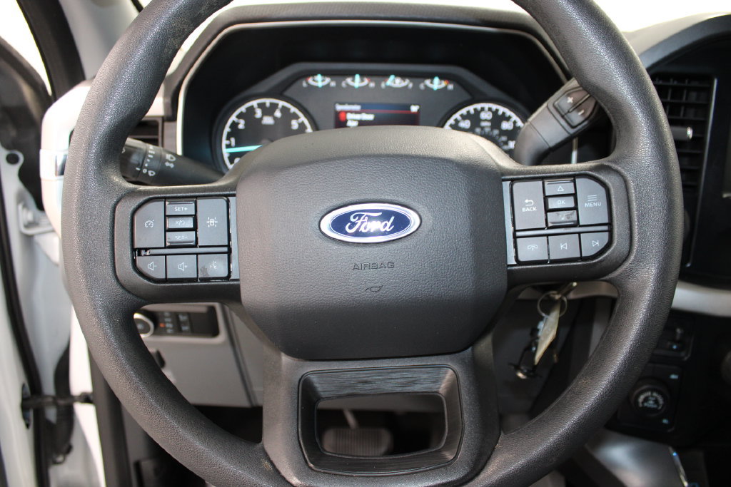 Used 2023 Ford F150 XLT w/ Trailer Tow Package AWD/4WD image 32