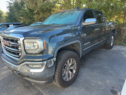 Used 2017 GMC Sierra 1500 SLT w/ SLT Premium Package
