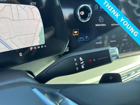 New 2026 Chevrolet Traverse LT w/ Sun and Wheel Package image 21