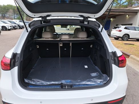 New 2026 Mercedes-Benz GLC 300 4MATIC image 13