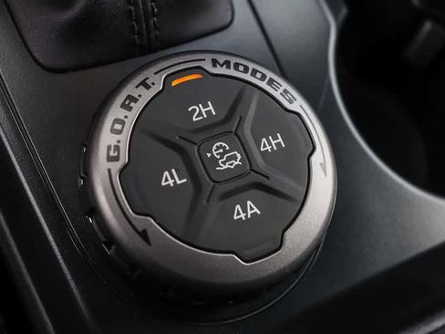 New 2026 Ford Bronco Outer Banks AWD/4WD image 21